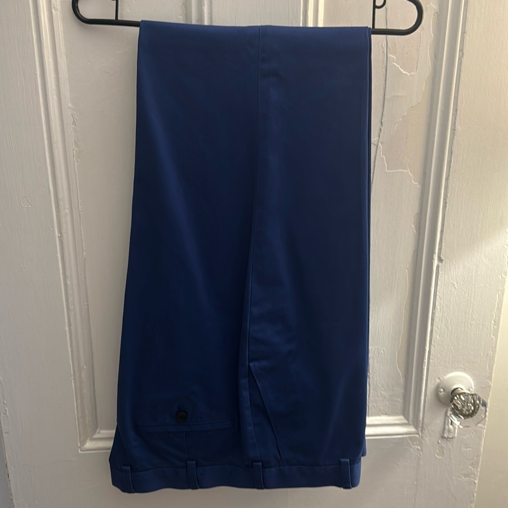 Men’s Brooks Brothers Chino‘s size 38/32 Royal blue